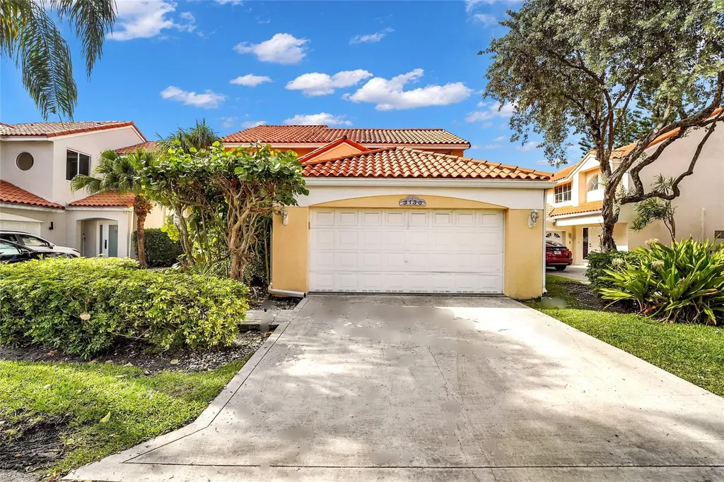 3130 N 38th Avenue Hollywood FL 33021