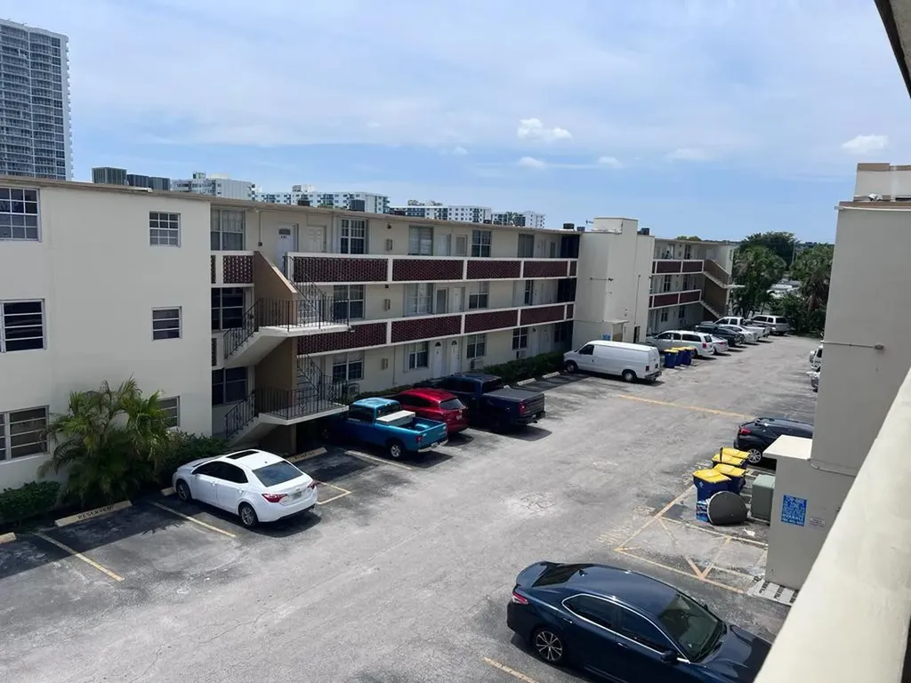 1800 79th Street Causeway North Bay Village FL 33141