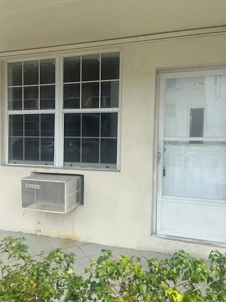 1800 79th Street Causeway North Bay Village FL 33141