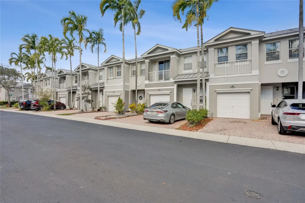 2137 Shoma Drive Royal Palm Beach FL 33414
