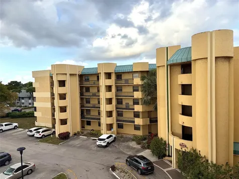 6575 W Oakland Park Boulevard Lauderhill FL 33313