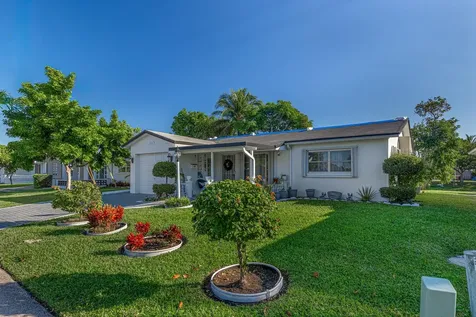 4290 NW 45th Terrace Lauderdale Lakes FL 33319