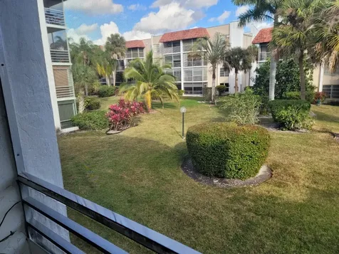 3774 Inverrary Boulevard Lauderhill FL 33319
