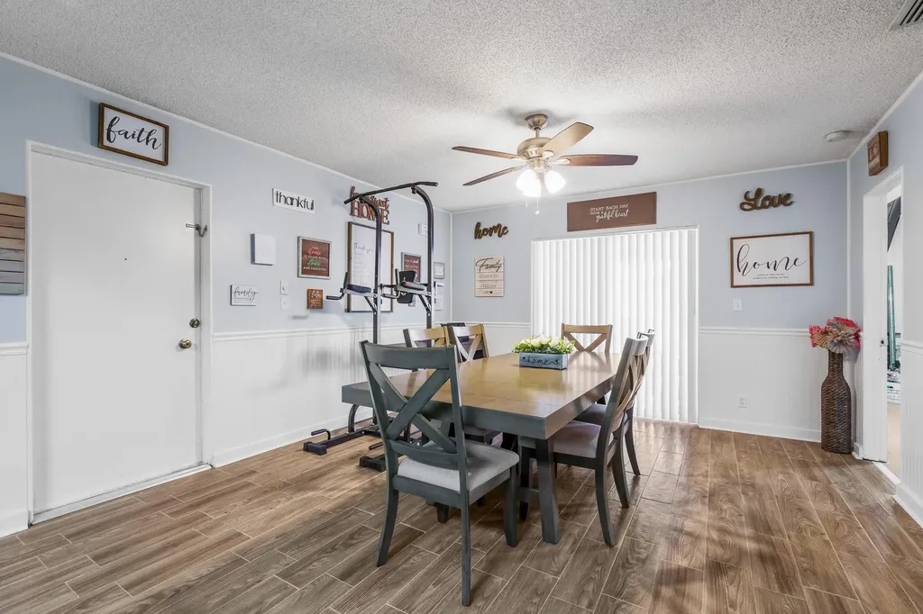 8101 NW 27th Street Coral Springs FL 33065
