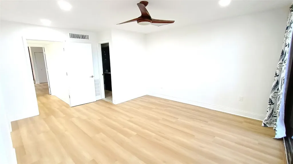 1100 SE 5 Court Pompano Beach FL 33060