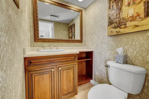 1100 SE 5 Court Pompano Beach FL 33060