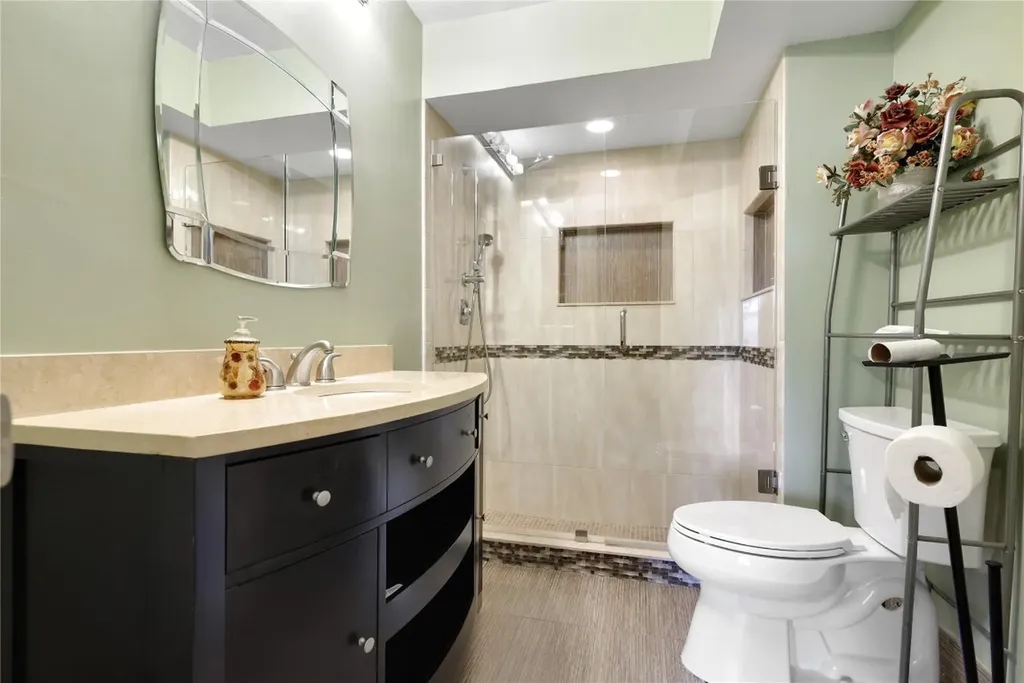 5541 Ainsley Court Boynton Beach FL 33437