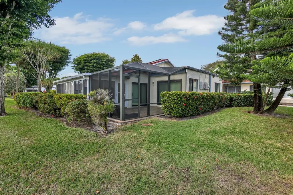 5541 Ainsley Court Boynton Beach FL 33437