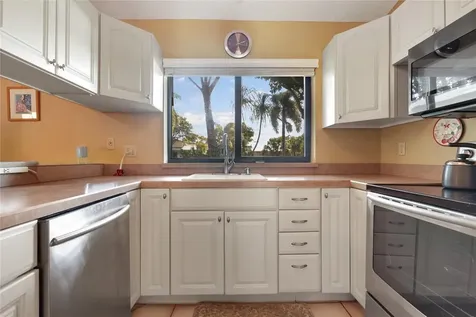 5541 Ainsley Court Boynton Beach FL 33437