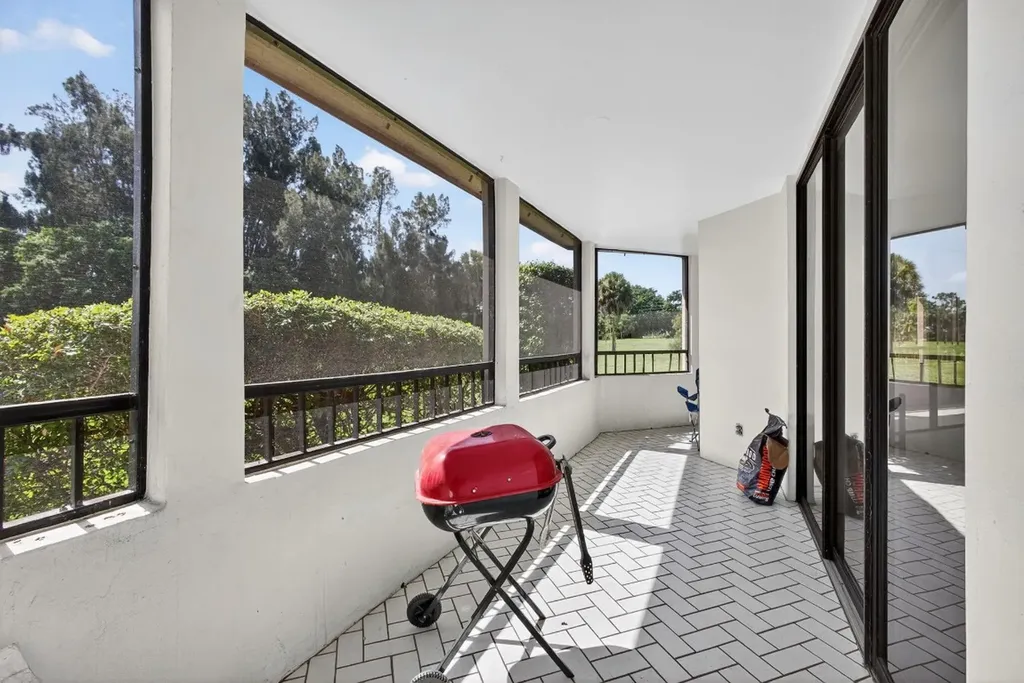 4770 Fountains Drive Lake Worth FL 33467