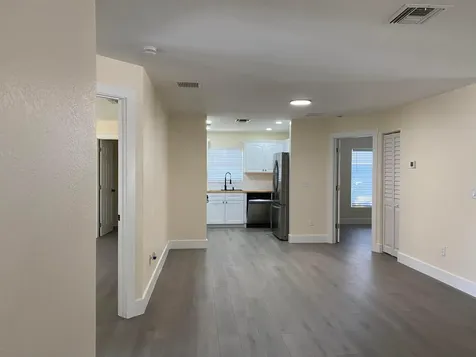 176 SW 5th Court Deerfield Beach FL 33441