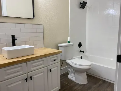 176 SW 5th Court Deerfield Beach FL 33441