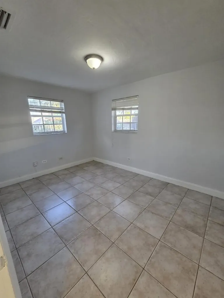 5751 SW 37th Street Davie FL 33314