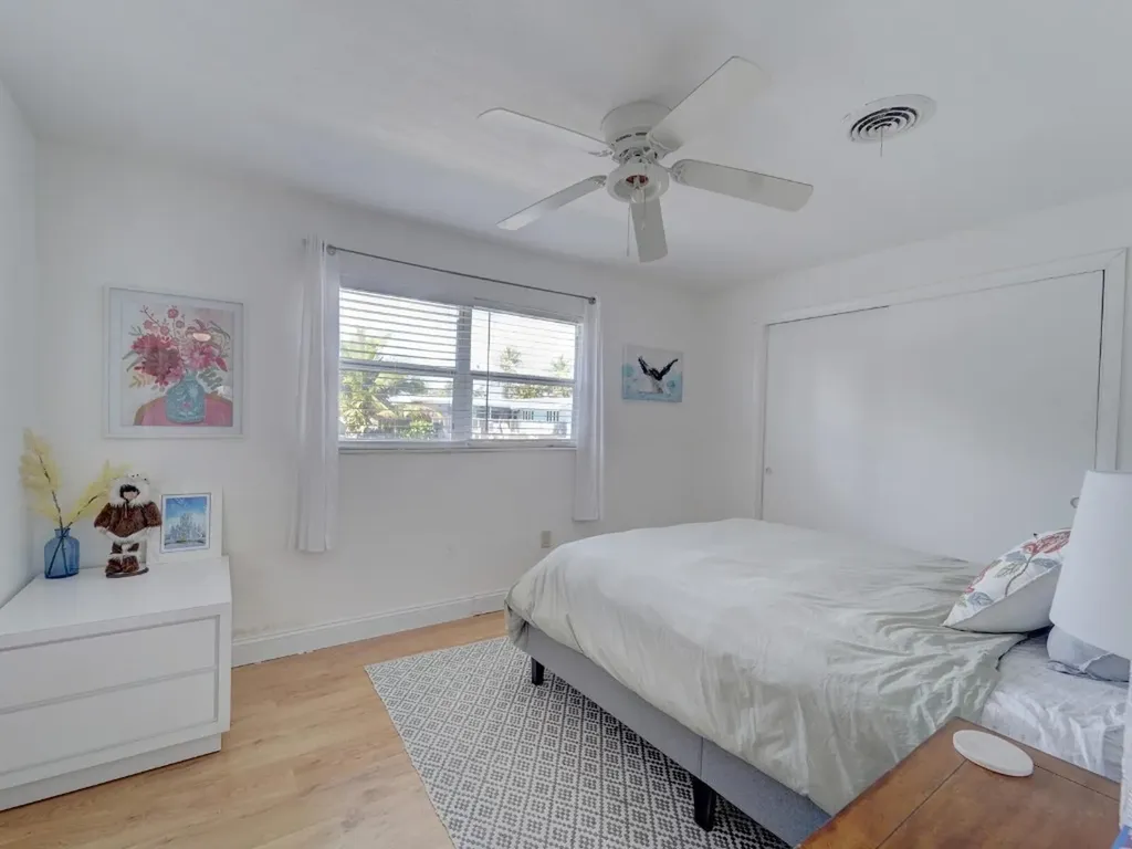 1621 SW 3rd Avenue Pompano Beach FL 33060