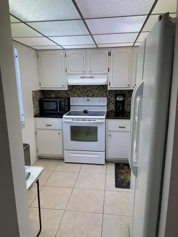 4899 NW 26th Court Lauderdale Lakes FL 33313
