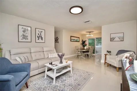 4944 NW 55th Street Tamarac FL 33319