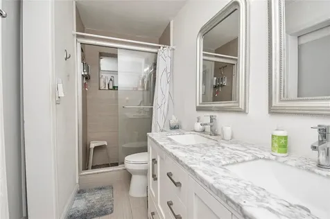 4944 NW 55th Street Tamarac FL 33319