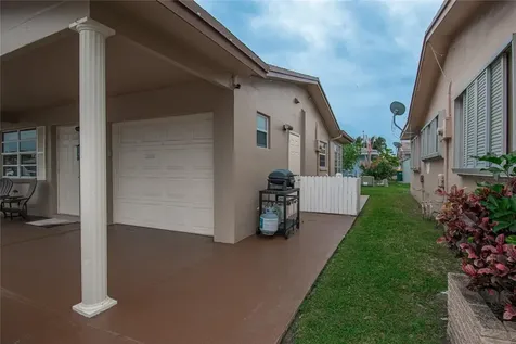 4944 NW 55th Street Tamarac FL 33319