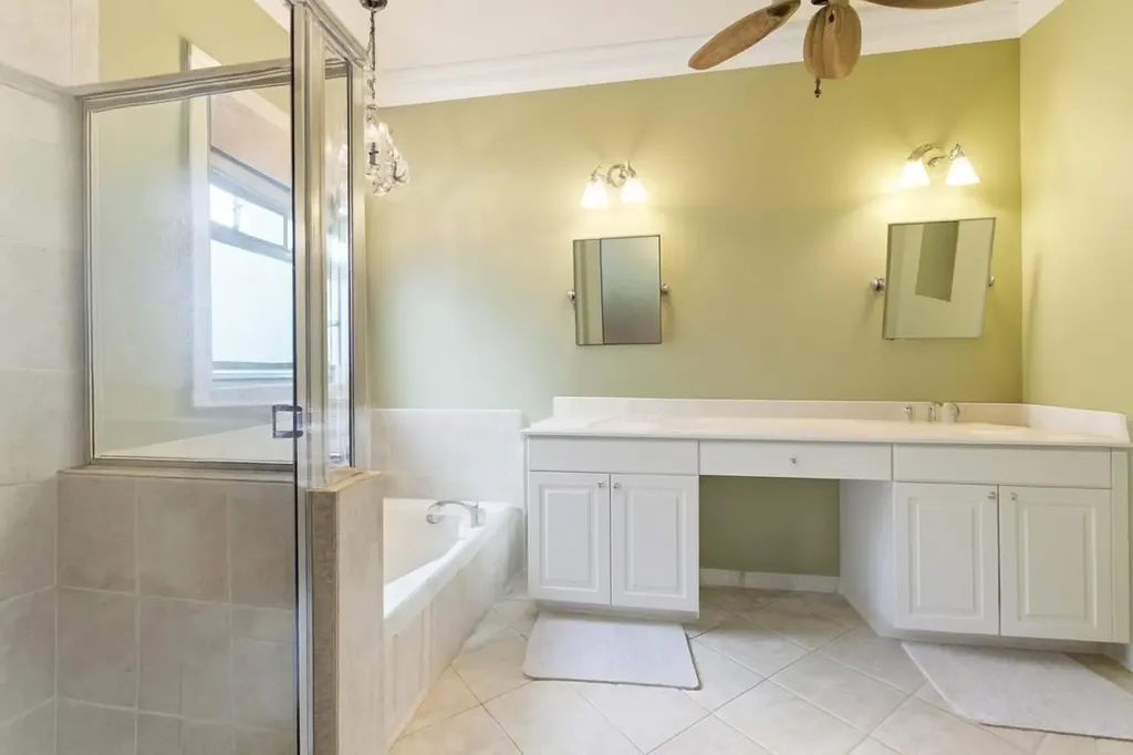 5712 NW 119th Terrace Coral Springs FL 33076