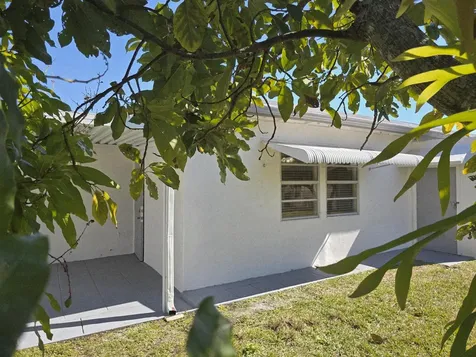 5713 NW 65th Te Tamarac FL 33321