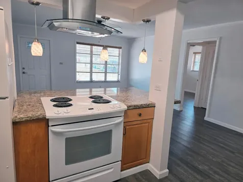 5713 NW 65th Te Tamarac FL 33321