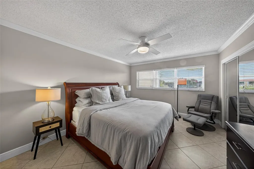 3180 NE 48th Court Lighthouse Point FL 33064