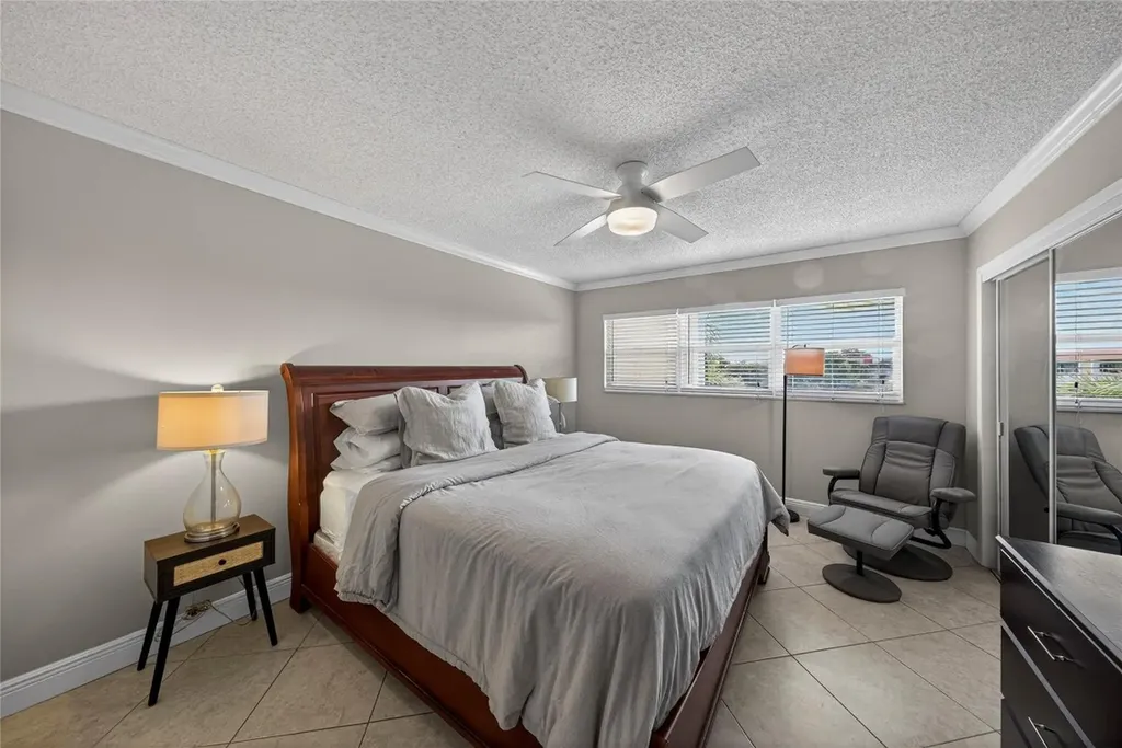 3180 NE 48th Court Lighthouse Point FL 33064