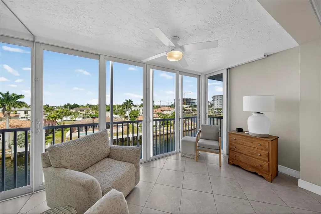 3180 NE 48th Court Lighthouse Point FL 33064