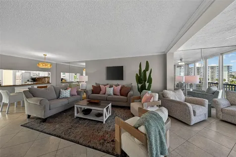 3180 NE 48th Court Lighthouse Point FL 33064
