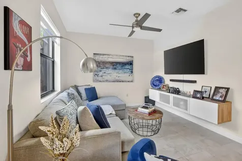 6585 N Anise Court Davie FL 33314
