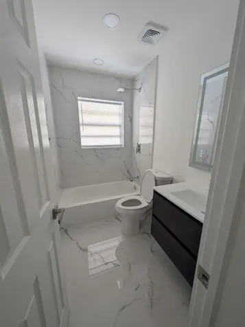 2519 Plunkett Street Hollywood FL 33020