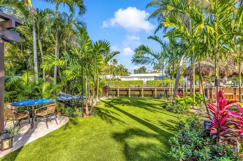 2004 NE 17th Way Fort Lauderdale FL 33305