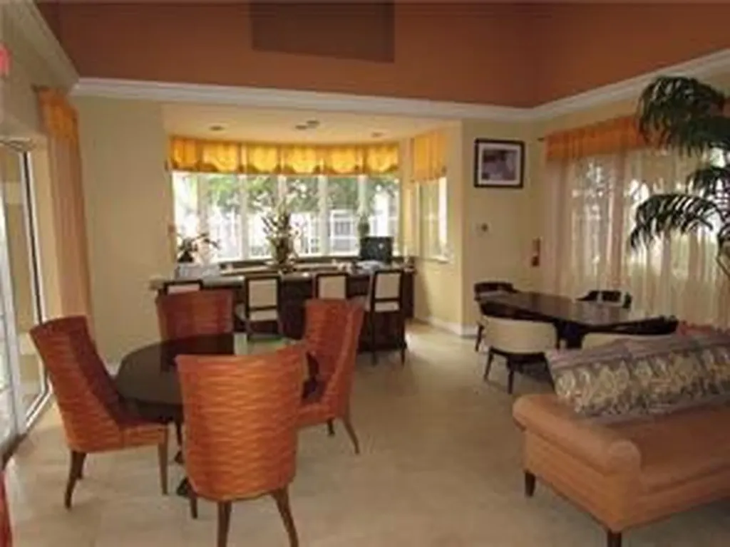 470 S Park Road Hollywood FL 33021