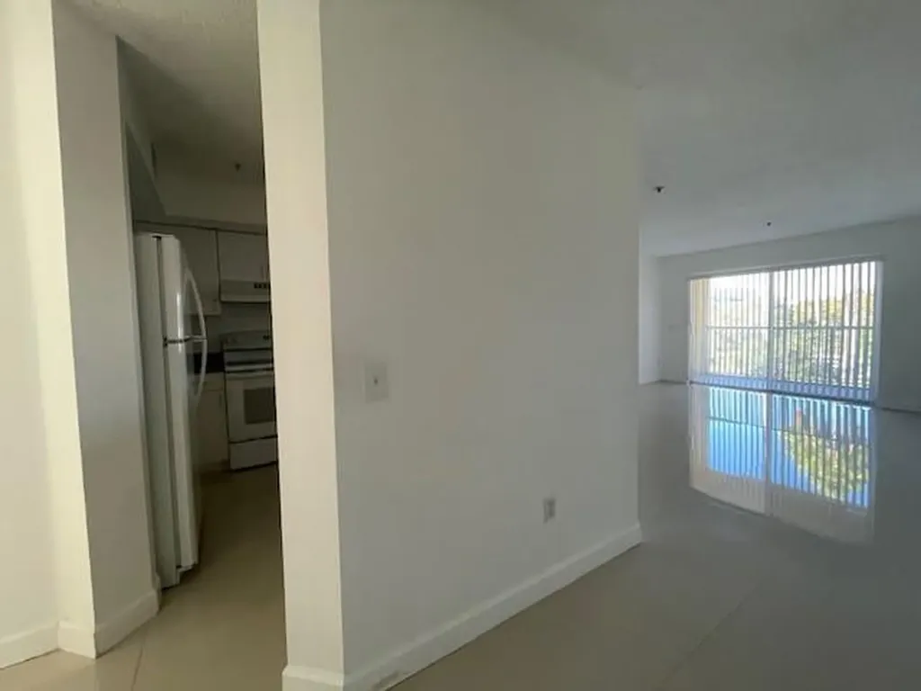 470 S Park Road Hollywood FL 33021