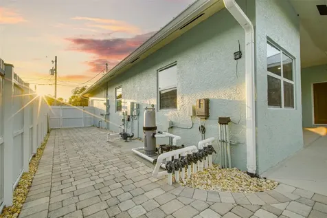 3073 SW Ann Arbor Road Port St Lucie FL 34953