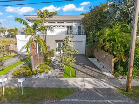 1124 NE 2nd Avenue Fort Lauderdale FL 33304