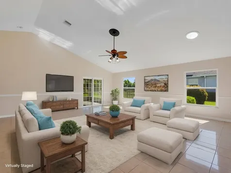8340 Paladin Square Vero Beach FL 32967
