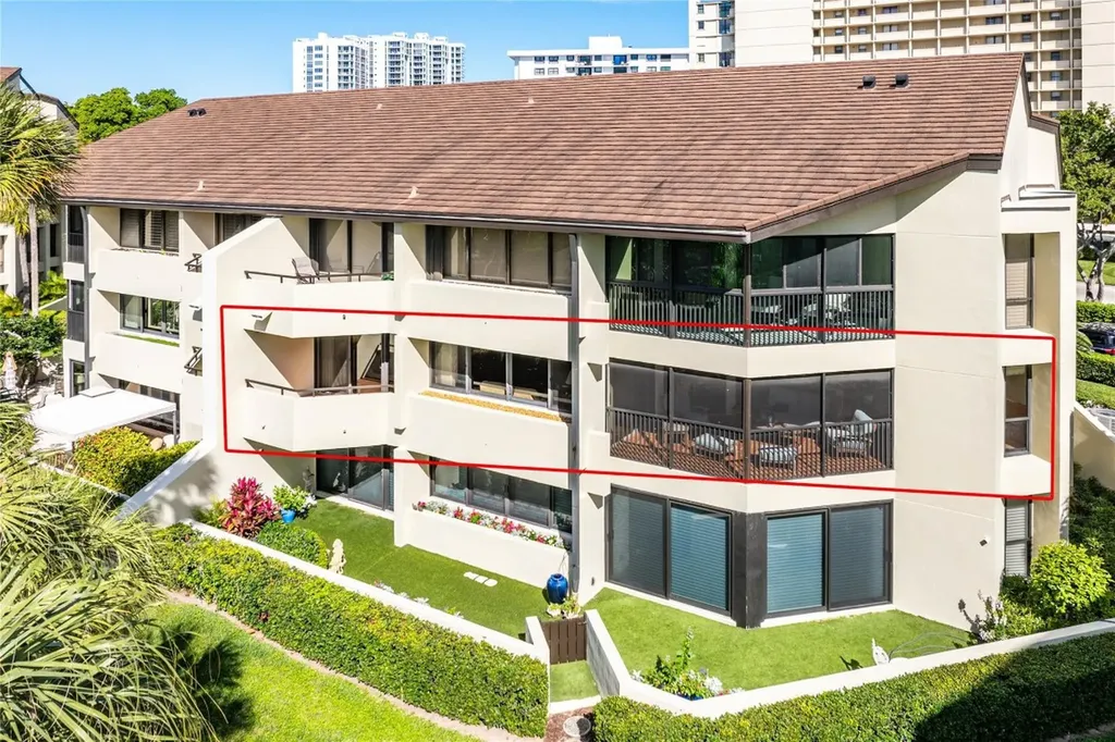 1149 E Marine Way North Palm Beach FL 33408