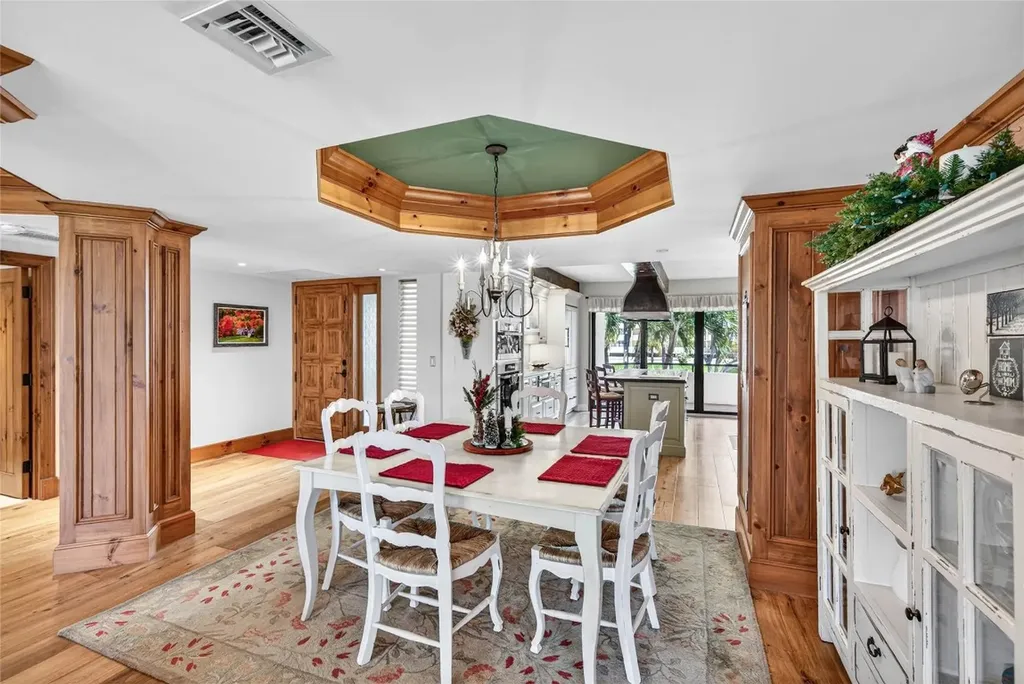 1149 E Marine Way North Palm Beach FL 33408