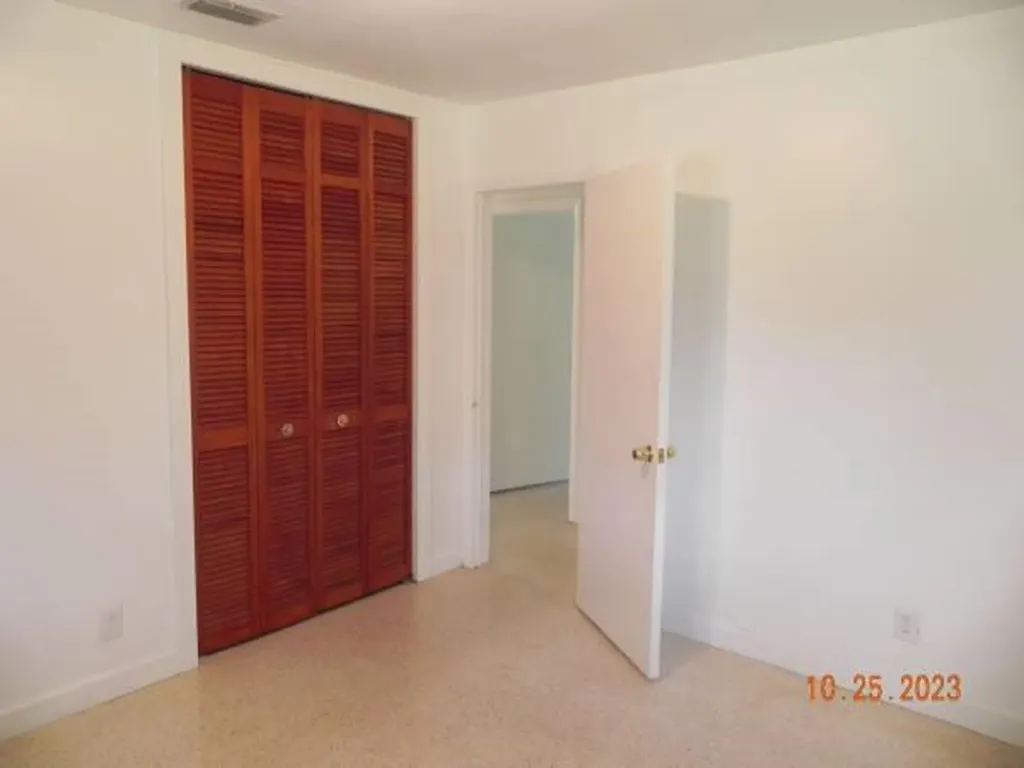 819 N Highland Drive Hollywood FL 33021