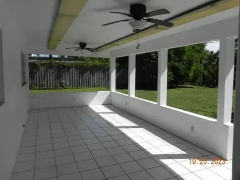 819 N Highland Drive Hollywood FL 33021
