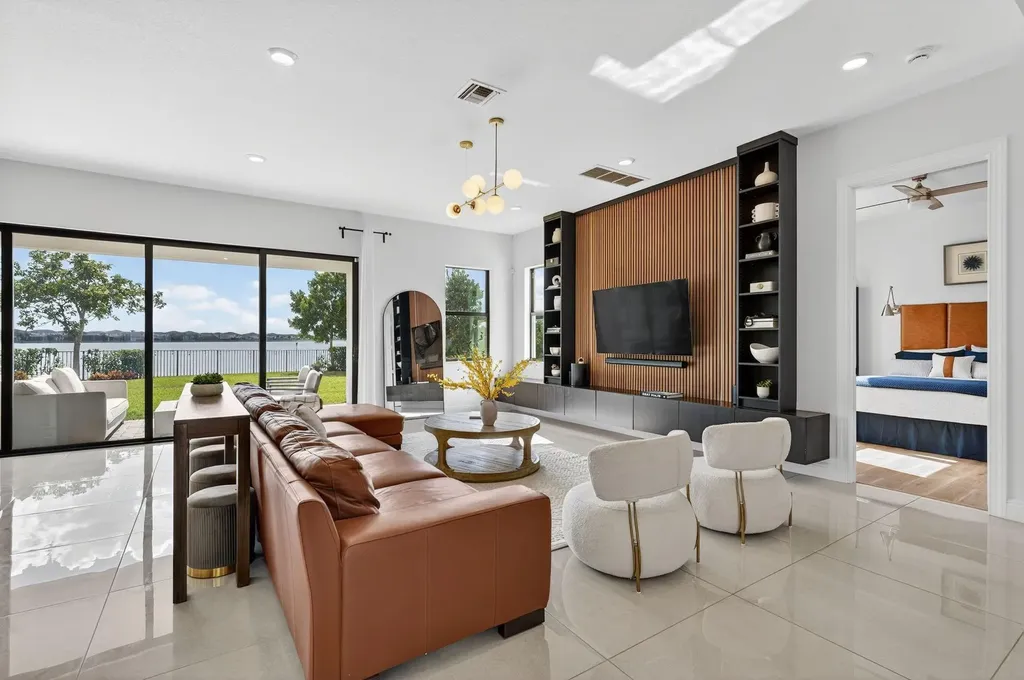 9280 W Parkland Bay Trail Parkland FL 33076