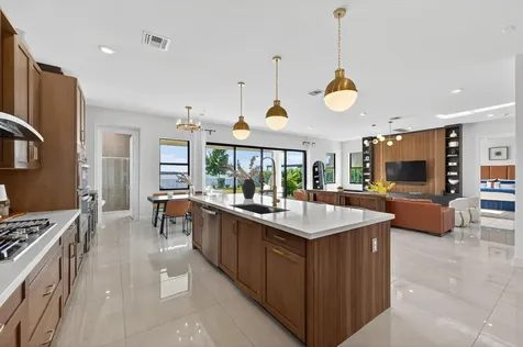 9280 W Parkland Bay Trail Parkland FL 33076