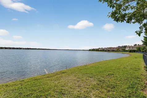 9280 W Parkland Bay Trail Parkland FL 33076