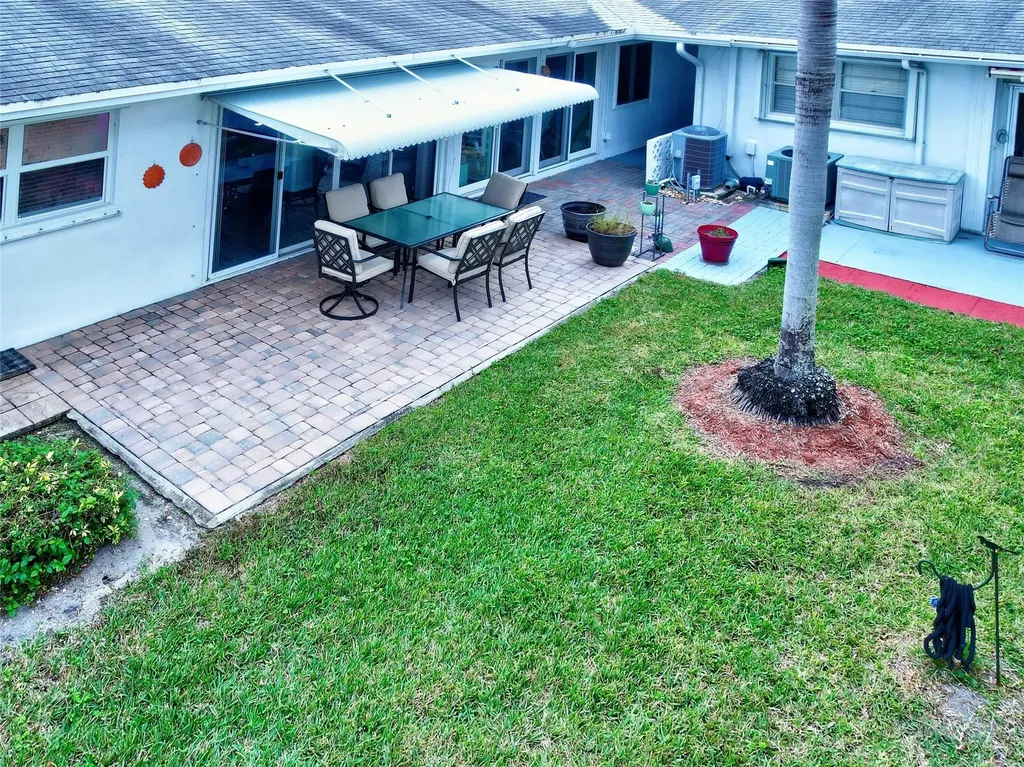 400 SW Golfview Terrace Boynton Beach FL 33426