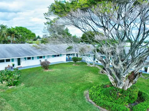 400 SW Golfview Terrace Boynton Beach FL 33426
