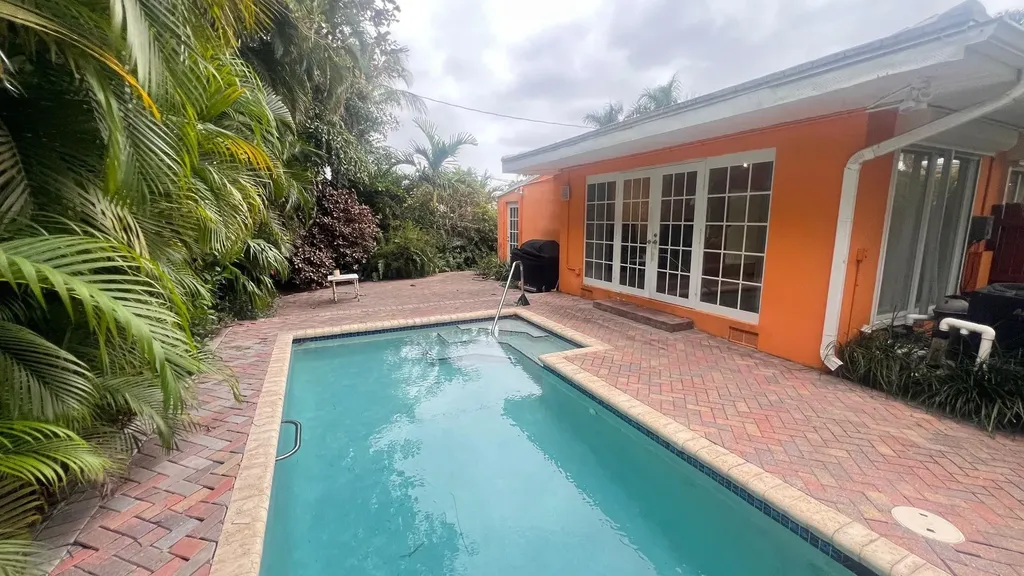 3100 NE 21st Street Fort Lauderdale FL 33305