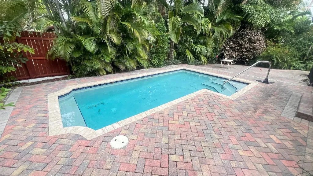 3100 NE 21st Street Fort Lauderdale FL 33305