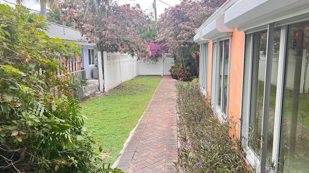 3100 NE 21st Street Fort Lauderdale FL 33305