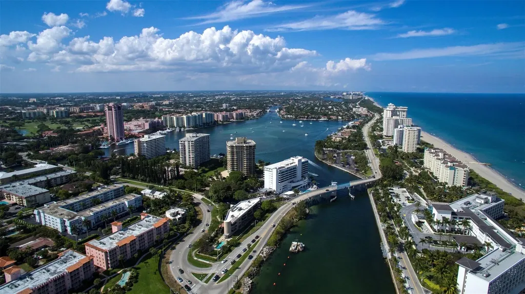 10 SE 13th Street Boca Raton FL 33432